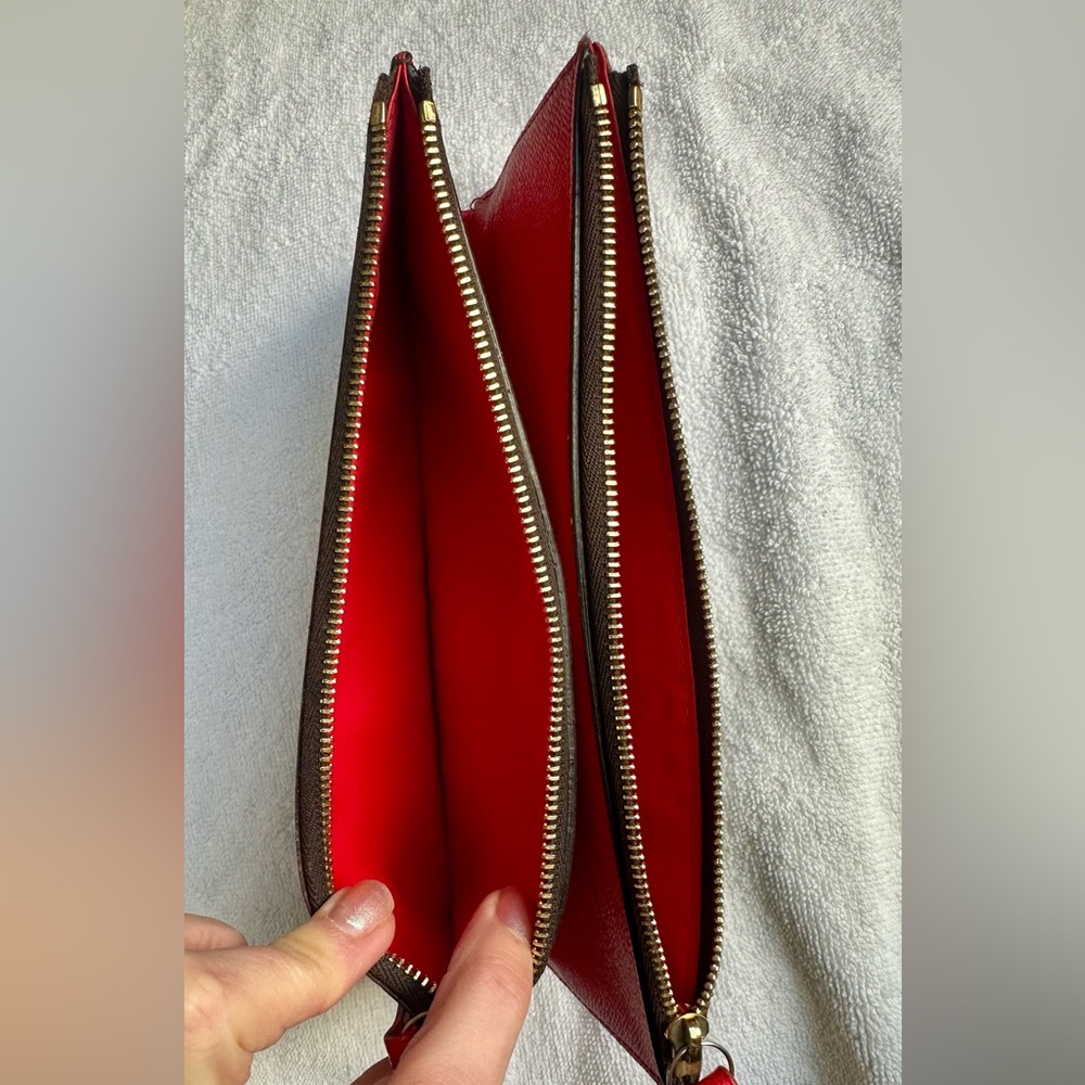 Louis Vuitton Monogram Canvas Adele Wallet Coquelicot Article: M61287 - Picture 11 of 16